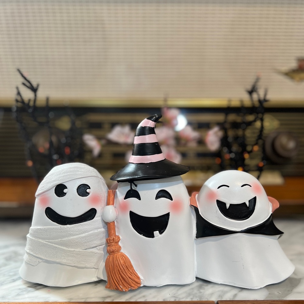 ✨NEW👻Goblin and Ghoul Halloween Ghosts In Costume Trio Decor👻 - Picture 3 of 13